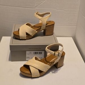 MIA Girl Women's Metallic Gold Sandals Size 10